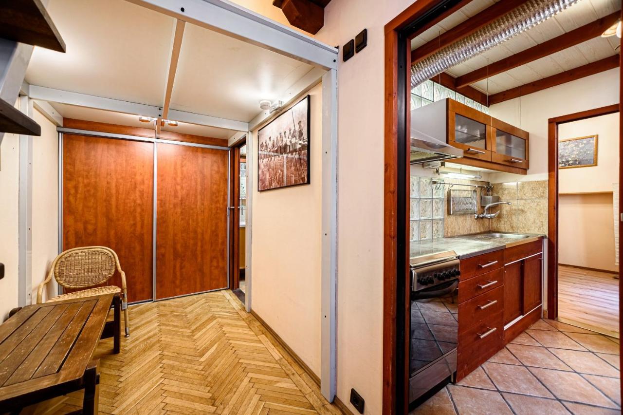 Oktogon Beautiful Relaxing Apartment Budapeste Exterior foto